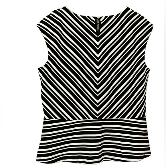 NWOT Liz Claiborne, black and white stripped Size large (L) top - Picture 4 of 4